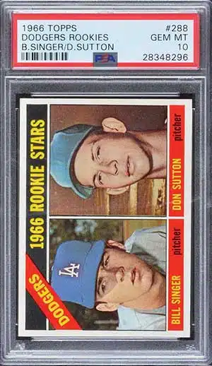 Sold at Auction: Topps - 1966 Tony Perez Baseball Card